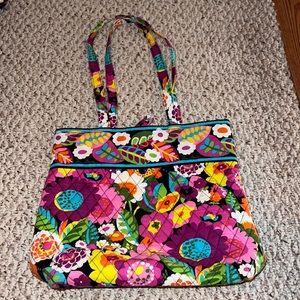 Vera Bradley tote bag